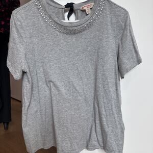 Brooks Brothers Red Fleece Gray Crystal Beaded Necklace T-Shirt Top Size M